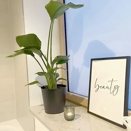 Blueberry Living - Wohlfuehl-apartment Starnberger See, Design, Sport & Tutzing