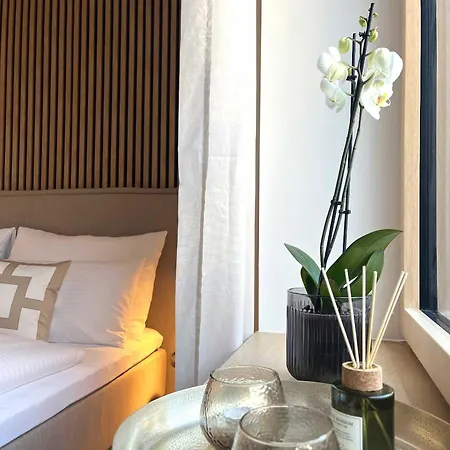 Blueberry Living - Wohlfuehl-apartment Starnberger See, Design, Sport & Tutzing