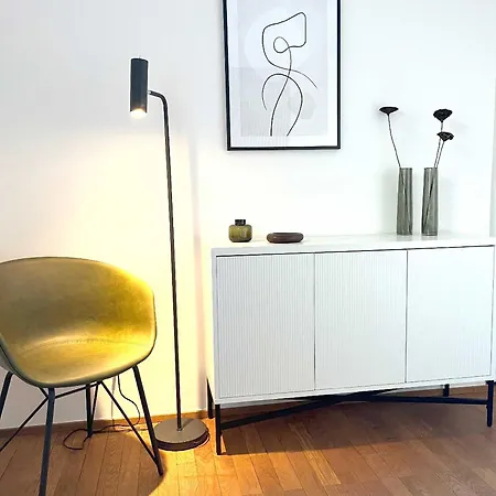 Blueberry Living - Wohlfuehl-apartment Starnberger See, Design, Sport & Apartment